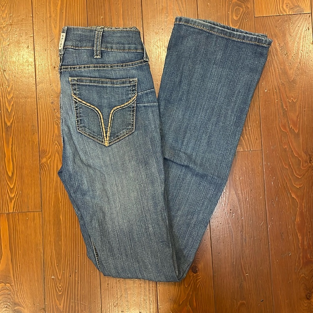 Ariat 27 XL bootcut jeans